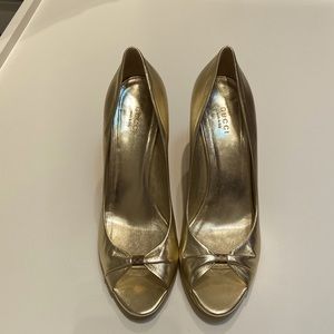 Gucci Gold Leather Peep-Toe Cork Wedge Size 9B